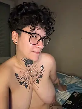 callmelouve – Live XXX-chat