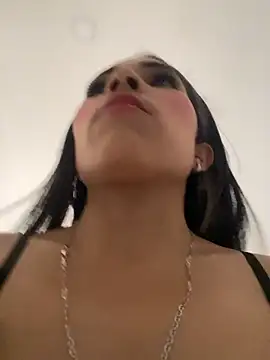 Rosa_25x – Live XXX-chat