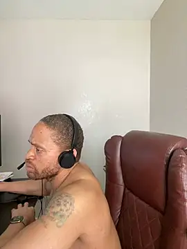 Fathero1time 라이브 XXX 채팅