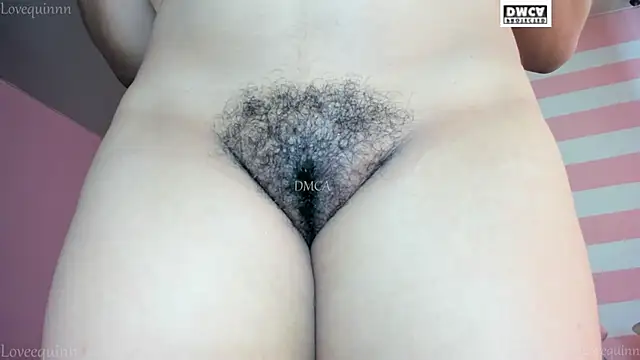 Loveequinn's Live XXX Chat