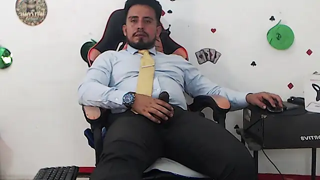 KalethBigDick – Naživo XXX chat