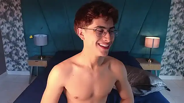Вебкам-шоу Aaron_Eze