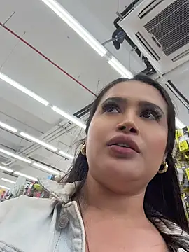 Chat XXX ao vivo de Sara_fun