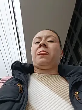 Chat XXX ao vivo de Hannah-colx