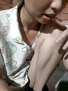 Živý XXX chat Chammy720