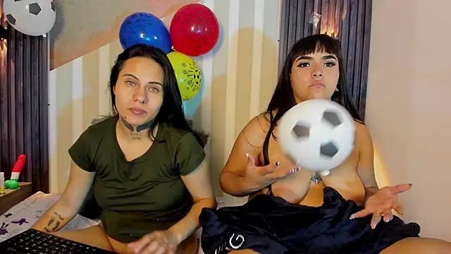 Bella_Raven Obrolan Langsung XXX