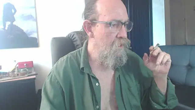 Uncle_Hottie Chat XXX live