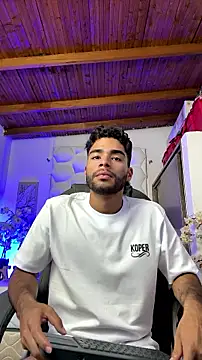 AlejandroGrecon Live XXX chat