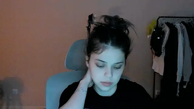 MelissaBrank Adlı Modelin Canlı XXX Sohbeti