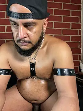 the_master_foal_ Chat XXX in diretta