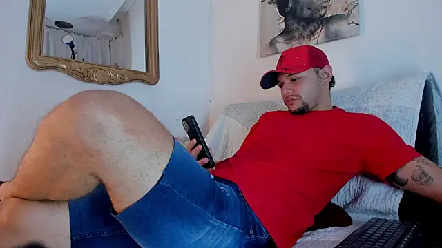 Brian_Adler's Live XXX Chat