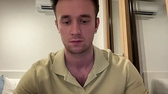 Živý XXX chat cute_mark