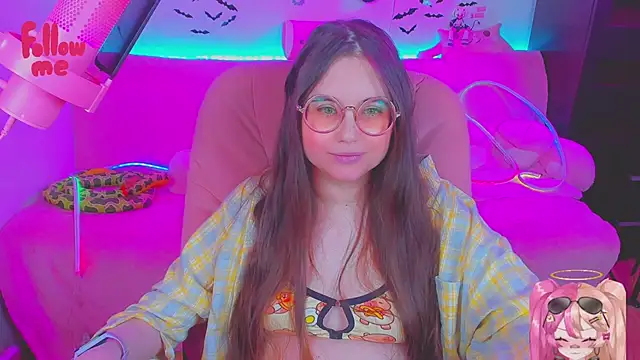 צ'אט XXX בשידור חי של Lolisuccub