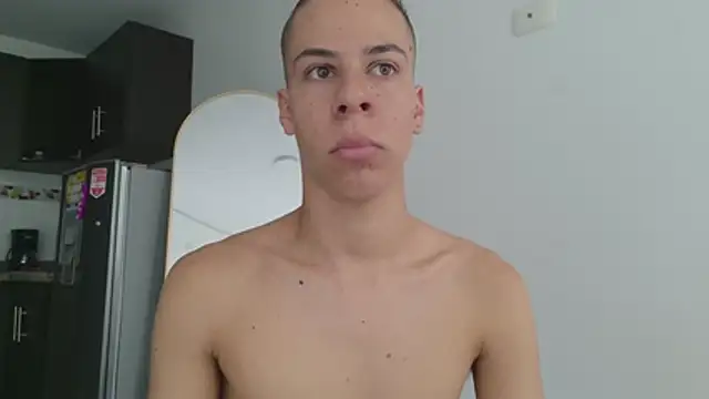 grey___27 Chat XXX in diretta