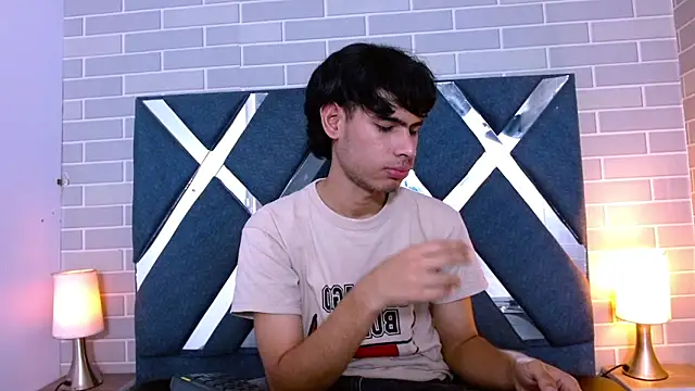 Kevin_Brooks1 live XXX chat
