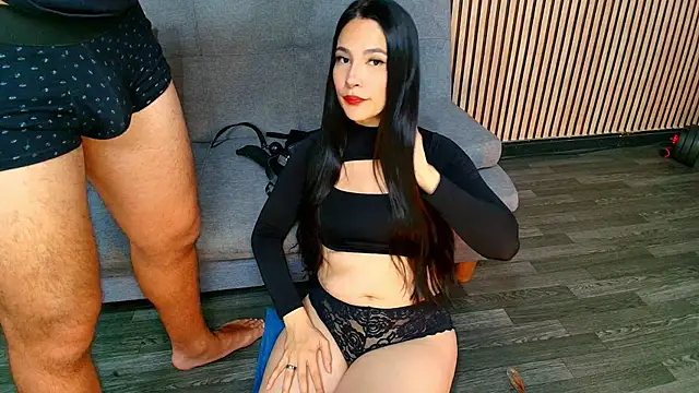 DaveandLuna Adlı Modelin Canlı XXX Sohbeti