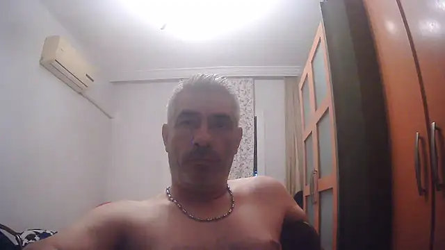Princeofnights34's Live XXX Chat