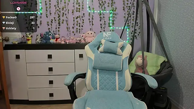 XXX chat uživo modela Yoonhee_ki