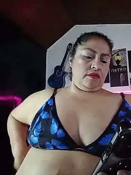 Chat XXX en directo de Keyla01_