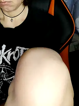 Chat XXX en directo de Aashikalaa