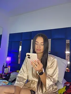 Czat XXX na żywo – velvetlunaa_
