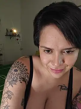 KatInk – Naživo XXX chat