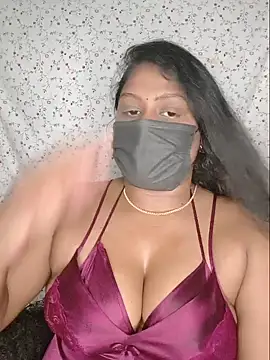Tamil_Romantic_Saro Chat XXX live