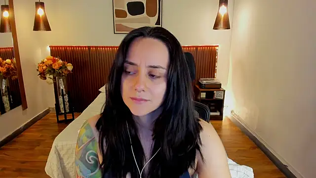 KatherineBond Live XXX-Chat