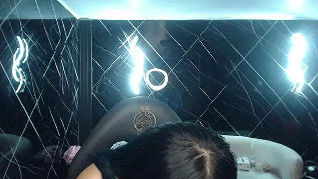 _ceeleste_cute_'s Live XXX Chat