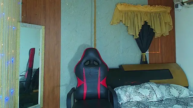 black_king_241 Show Webcam