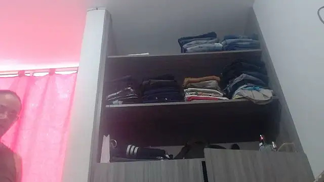 nicolle_milf1978 – Naživo XXX chat