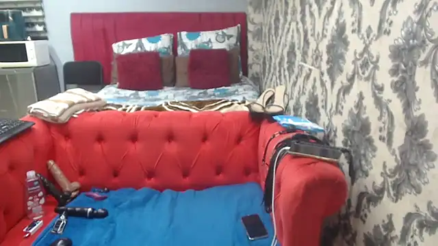 SweetPortableAmber live XXX chat