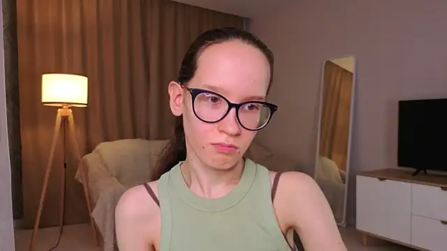 BettyBrowni 现场XXX聊天