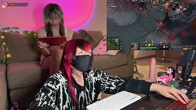 Webkamerová show h3ntai_baby