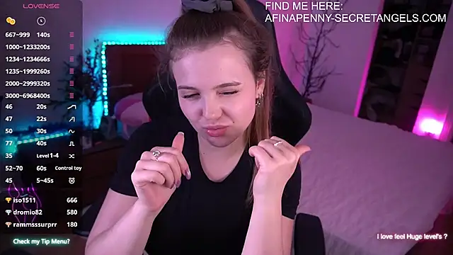 AfinaNights élő XXX-chatje