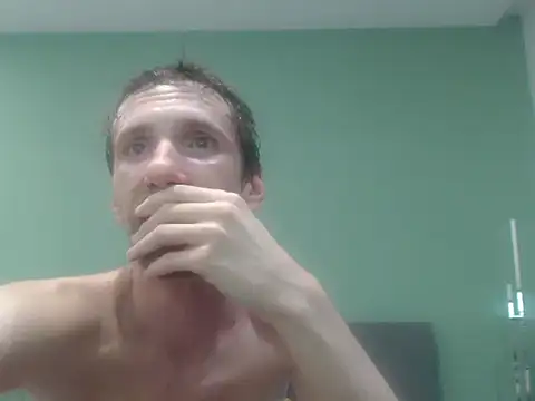 iLoveElusiveCats Chat XXX live