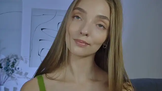 MilaVoss' Live XXX Chat