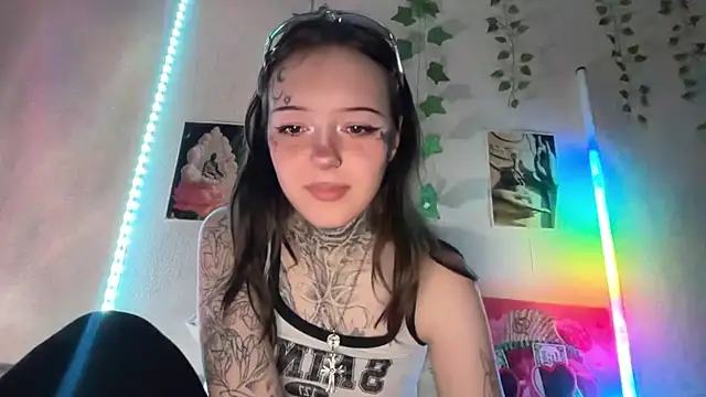 Raven_Armor – Live XXX-chat