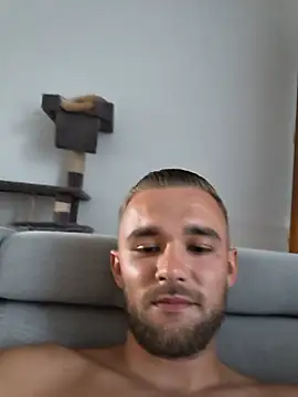 Benjamiinltn Live XXX chat