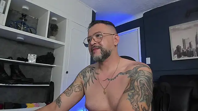 Chat XXX en directo de MrFrank_tattoo