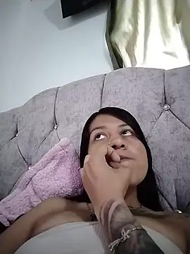 Tiphanydirty3's Live XXX Chat