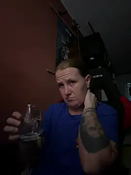 Chat +18 de wetgerman_2 ao vivo