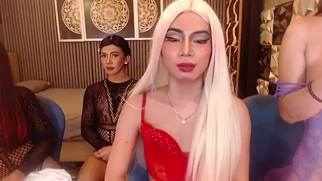 AudreyMilesTrans – Naživo XXX chat