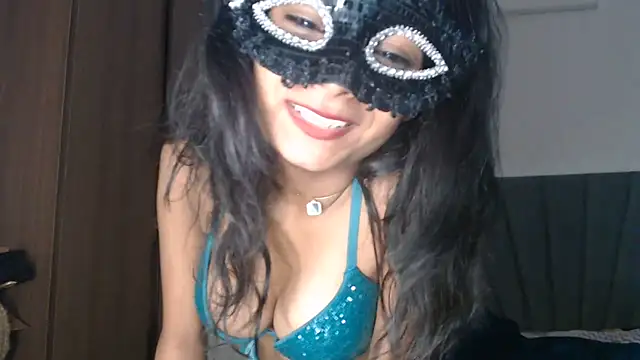 Virgin_Aisha লাইভ XXX চ্যাট