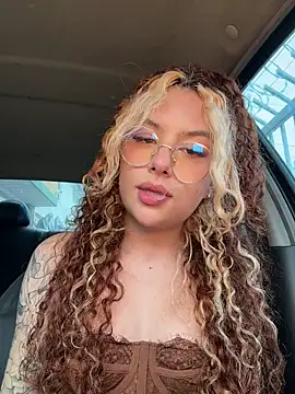 Joyce-fire Chat XXX in diretta