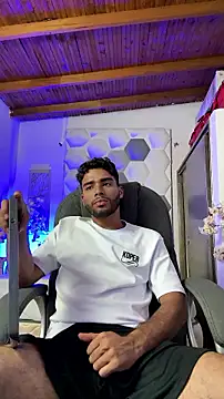 AlejandroGreco Chat XXX in diretta