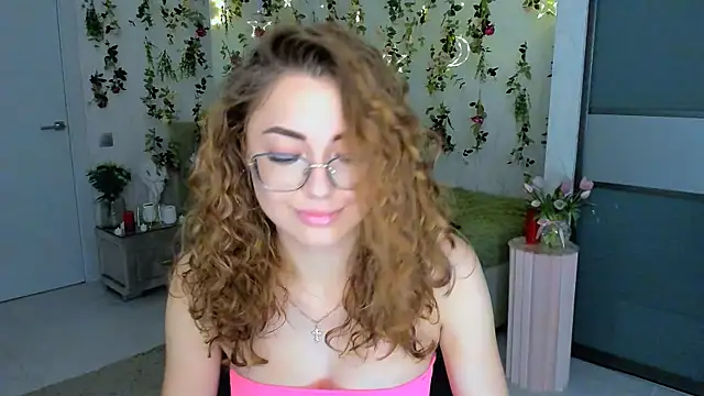 SereneFlame Live XXX-chat