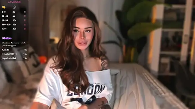 ParisianDoll live XXX chat