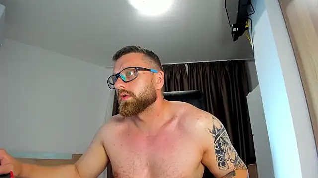 XXX chat uživo modela Findom_guy