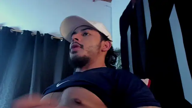 Chat +18 de Justin_WhiteJS ao vivo